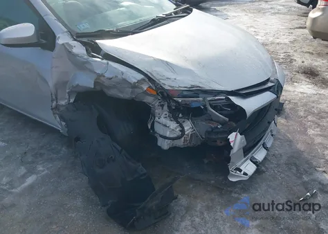 2017 Toyota Corolla Le z USA, uszkodzony, nr VIN 2T1BURHE2HC854877